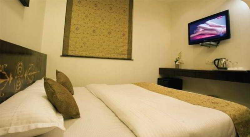Jc Chalet Mumbai Kültér fotó