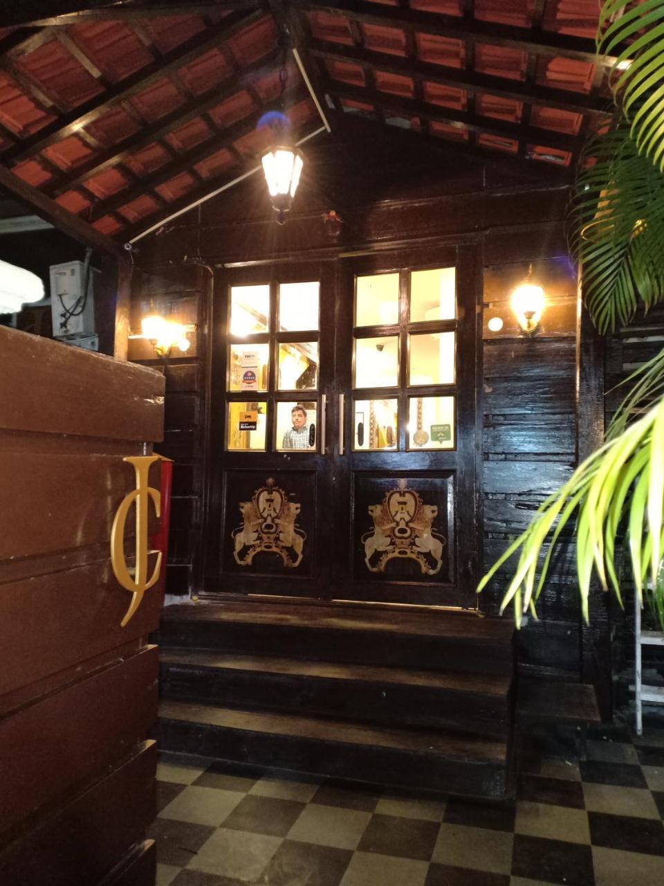 Jc Chalet Mumbai Kültér fotó