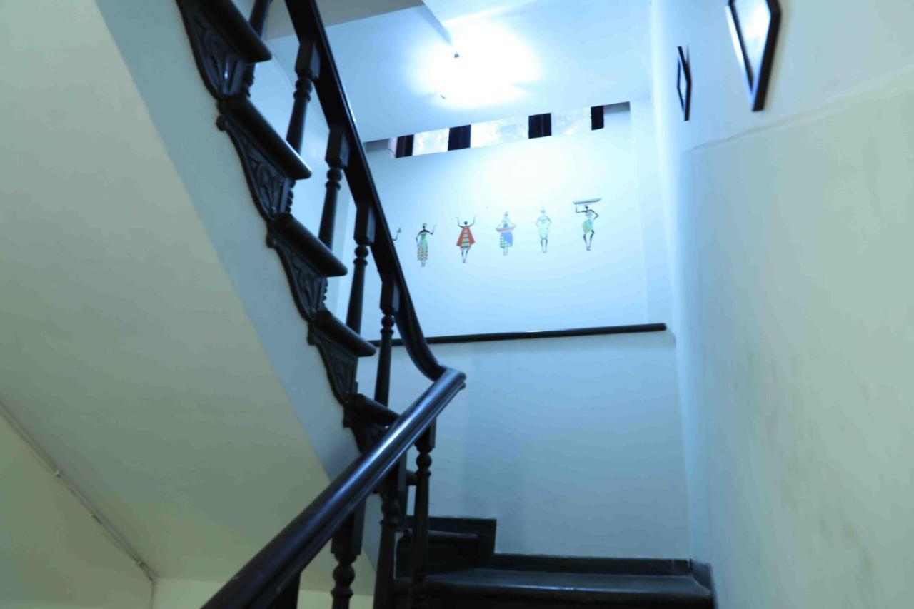 Jc Chalet Mumbai Kültér fotó