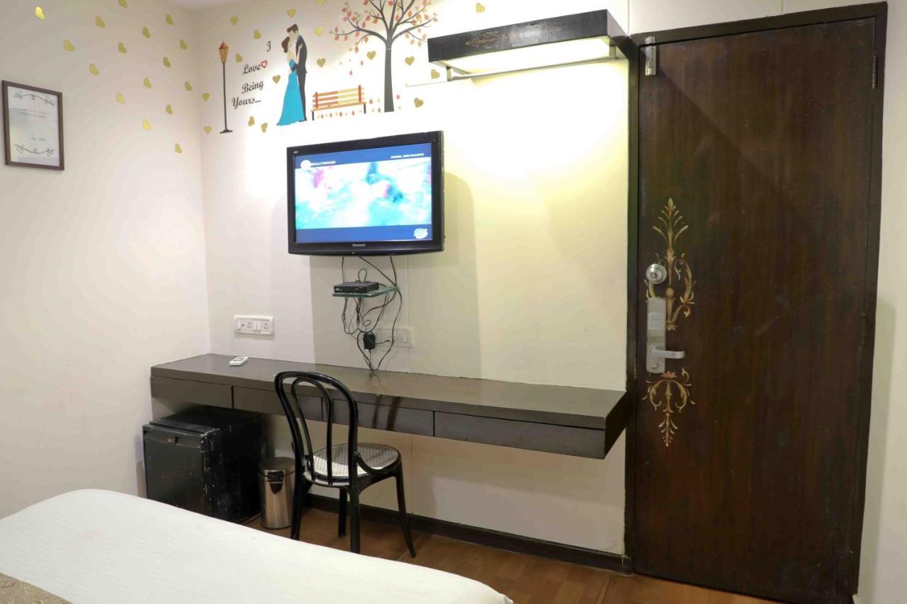 Jc Chalet Mumbai Kültér fotó